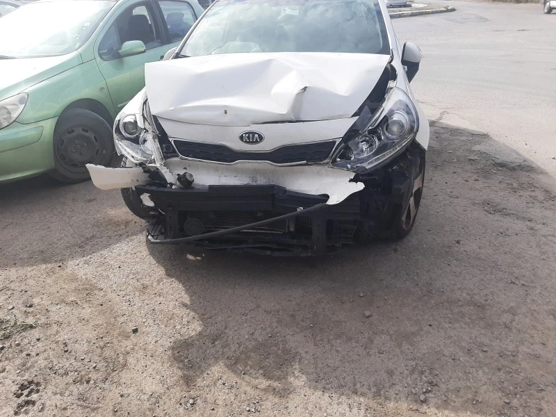 Kia Rio 1.1CRDI тип мотор D3FA, снимка 1 - Автомобили и джипове - 42351998