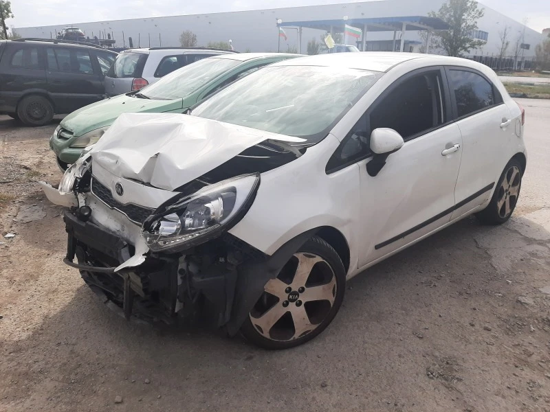 Kia Rio 1.1CRDI тип мотор D3FA, снимка 6 - Автомобили и джипове - 42351998