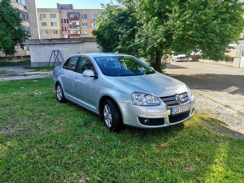 VW Jetta 1.4 TSI, снимка 3 - Автомобили и джипове - 49094092