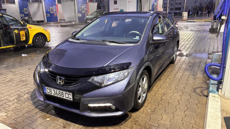 Honda Civic 1.6 I-DTEC, снимка 4 - Автомобили и джипове - 48543040