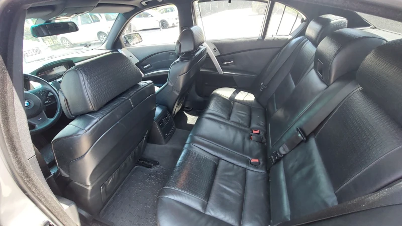 BMW 540, снимка 11 - Автомобили и джипове - 52403646