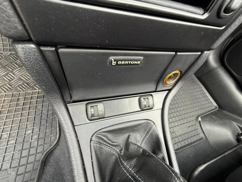 Opel Astra BERTONE, снимка 11 - Автомобили и джипове - 51297508