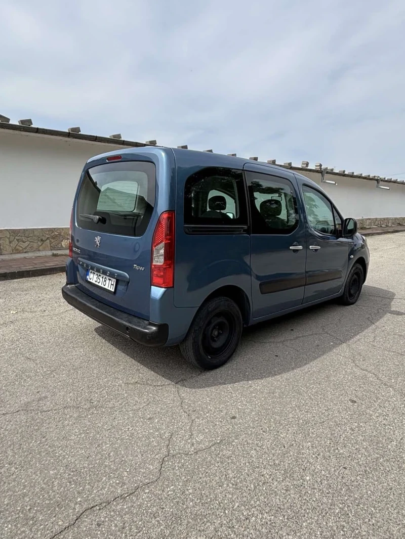 Peugeot Partner 1.6Hdi, снимка 6 - Автомобили и джипове - 52246127
