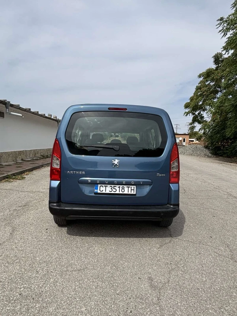 Peugeot Partner 1.6Hdi, снимка 5 - Автомобили и джипове - 52246127