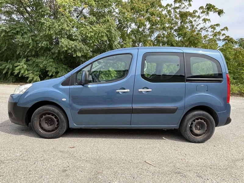 Peugeot Partner 1.6Hdi, снимка 3 - Автомобили и джипове - 52246127
