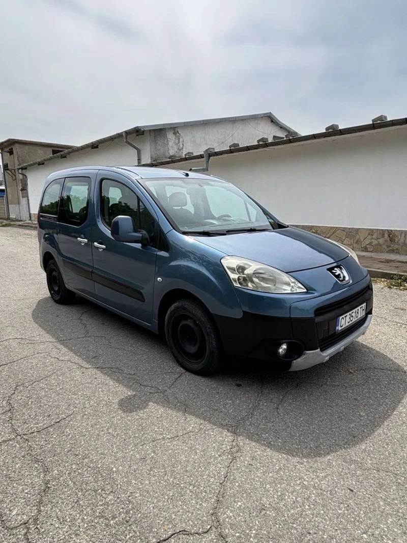 Peugeot Partner 1.6Hdi, снимка 8 - Автомобили и джипове - 52246127