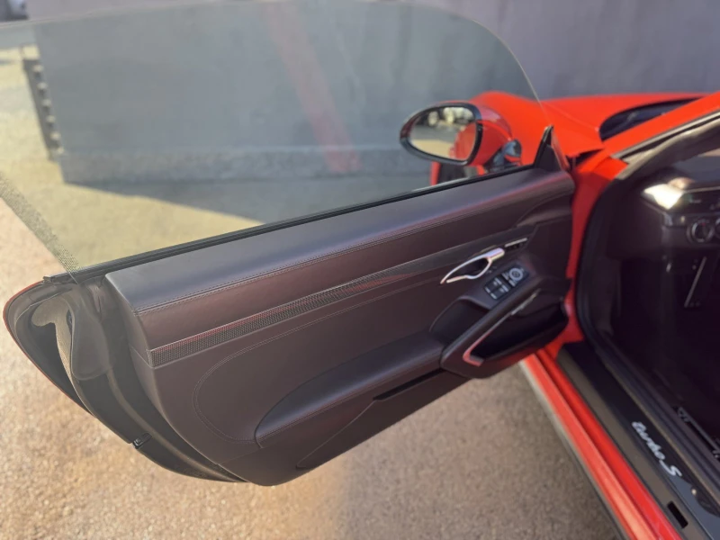 Porsche 911 TURBO S CARBON/CERAMIC, снимка 8 - Автомобили и джипове - 53208220