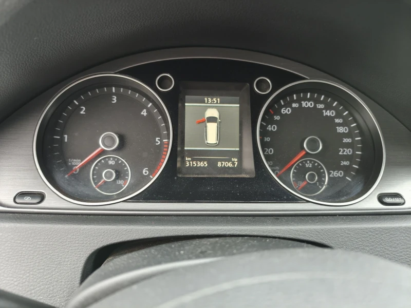 VW Passat 2.0Тди 140кс Панорама Теглич, снимка 10 - Автомобили и джипове - 53212543