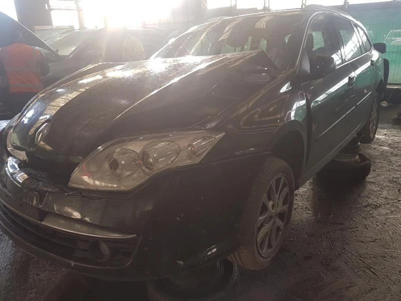 Renault Laguna 2.0dciчасти, снимка 11 - Автомобили и джипове - 20274525