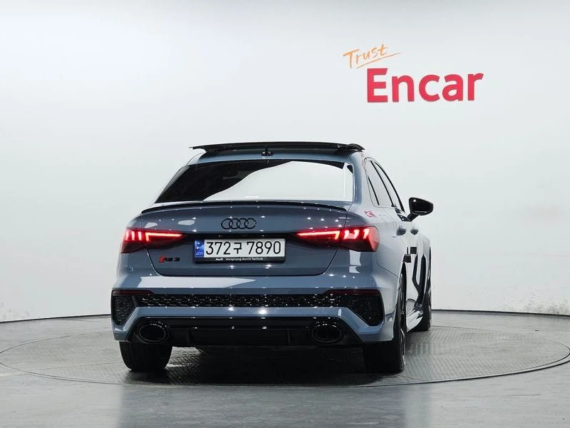 Audi Rs3 2.5 TFSI Quattro| 400к.с.| ВКЛ.ТЕХНОТЕСТ, снимка 4 - Автомобили и джипове - 55402718