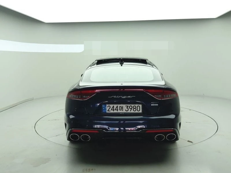 Kia Stinger 3.3 GT AWD Masters Turbo Package| 365к.с.| ВКЛ.ТЕХ, снимка 3 - Автомобили и джипове - 55615531