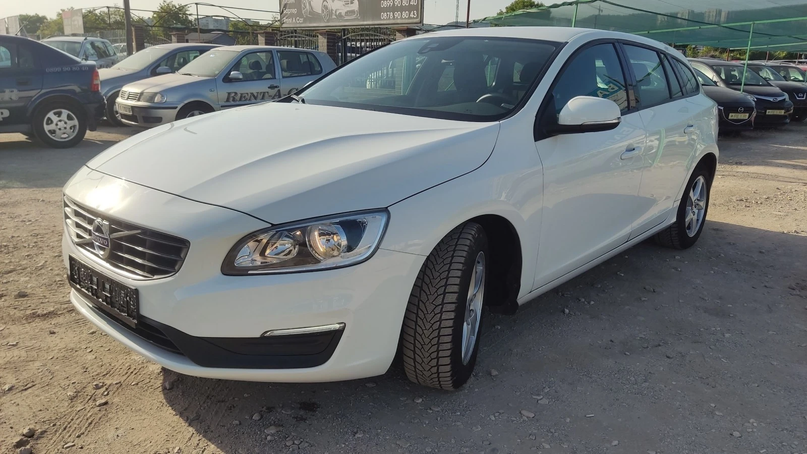 Volvo V60 2.0d euro-6b - изображение 2