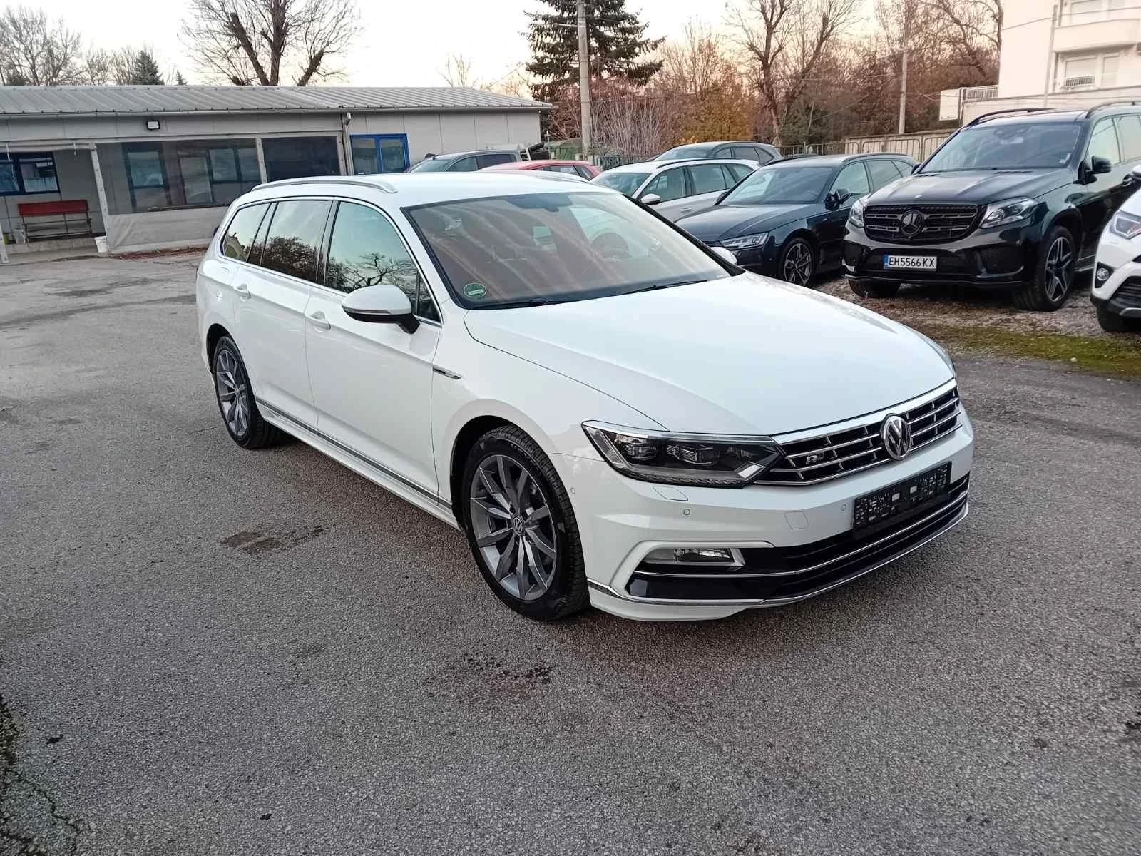 VW Passat 2.0TDIR-LineШВЕЙЦАРИЯ - изображение 3