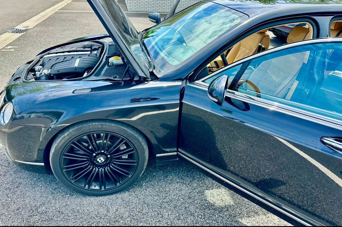 Bentley Continental  - изображение 4