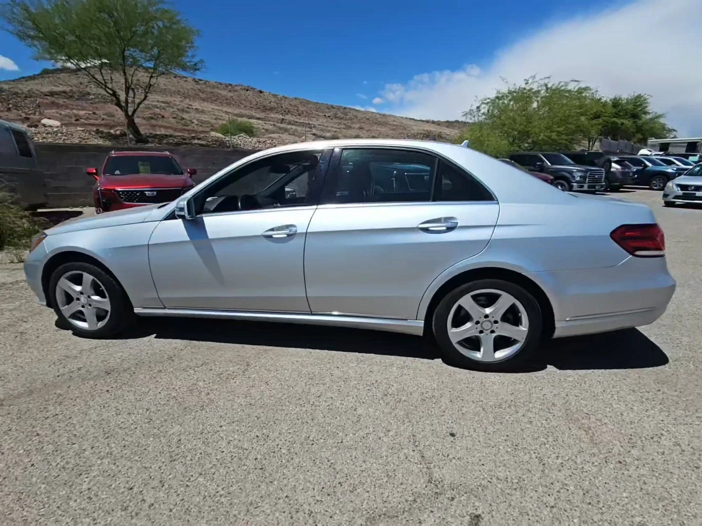 Mercedes-Benz E 350 4MATIC/KEYLESS/harman-kardon/Cruise Control - изображение 4