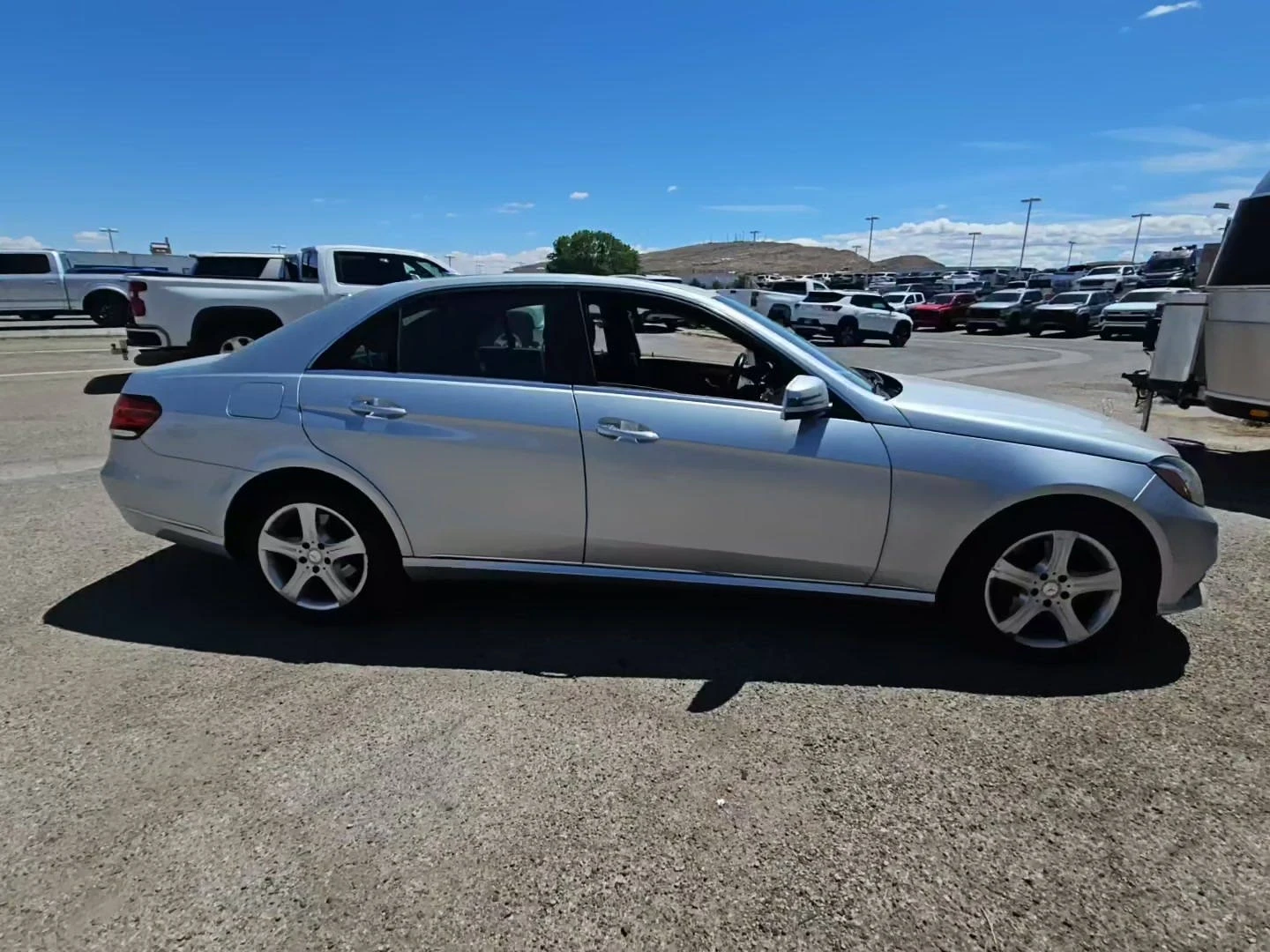 Mercedes-Benz E 350 4MATIC/KEYLESS/harman-kardon/Cruise Control - изображение 5