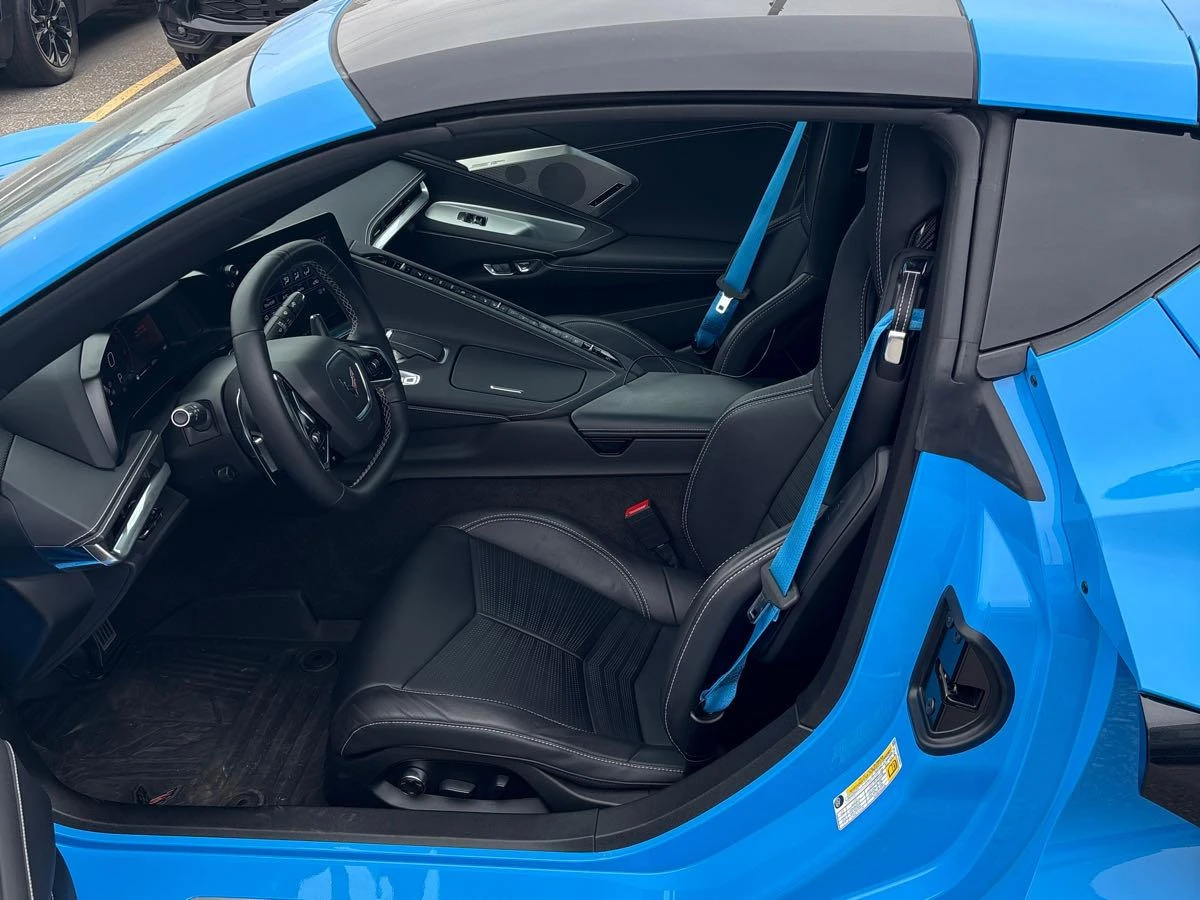Chevrolet Corvette * 2LT* * АвтоКредит*  - изображение 4