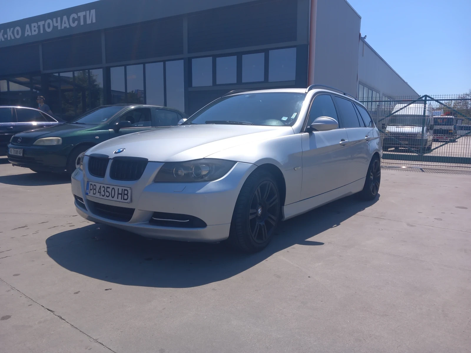 BMW 320  - изображение 3