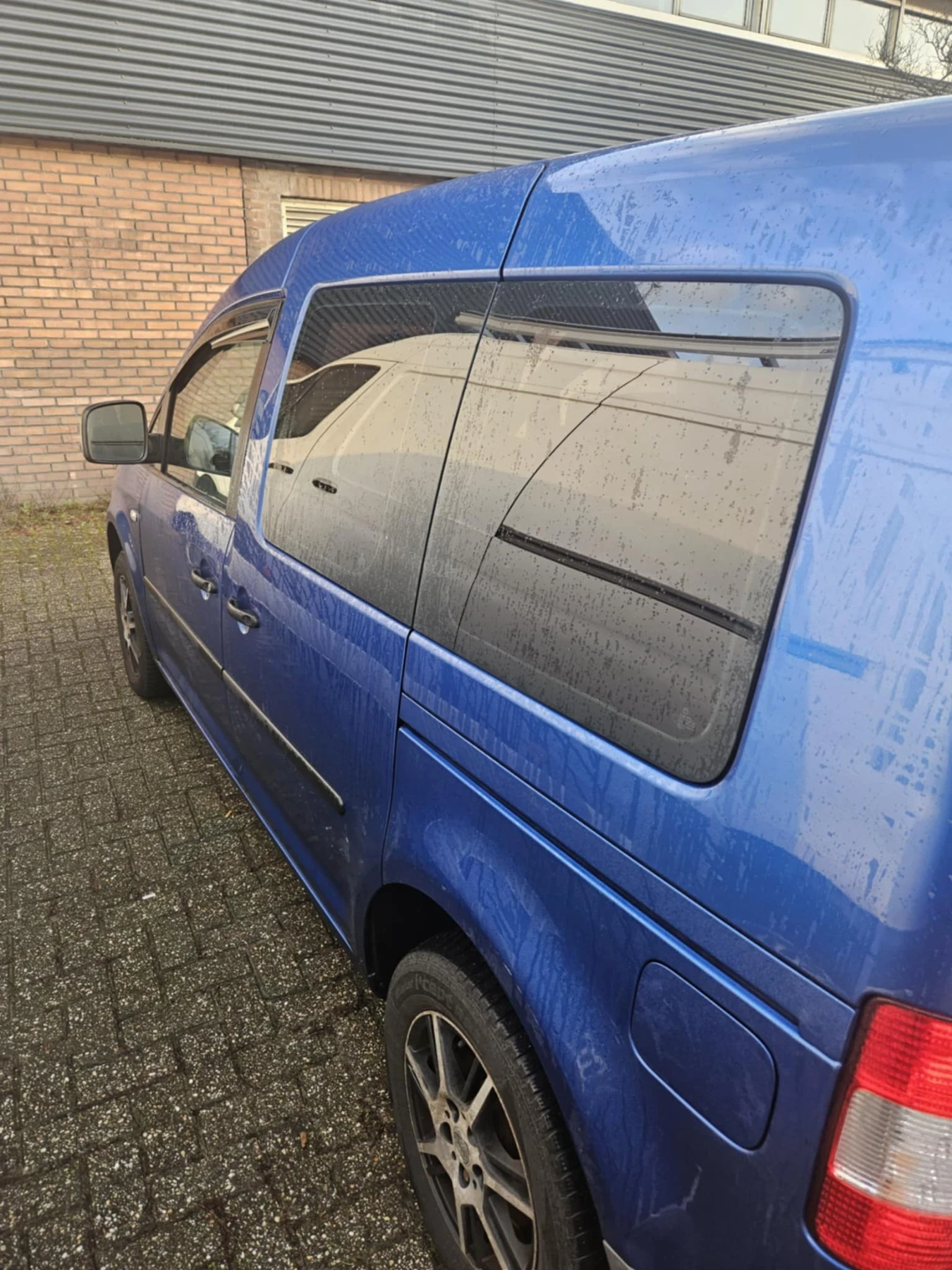 VW Caddy  - изображение 3