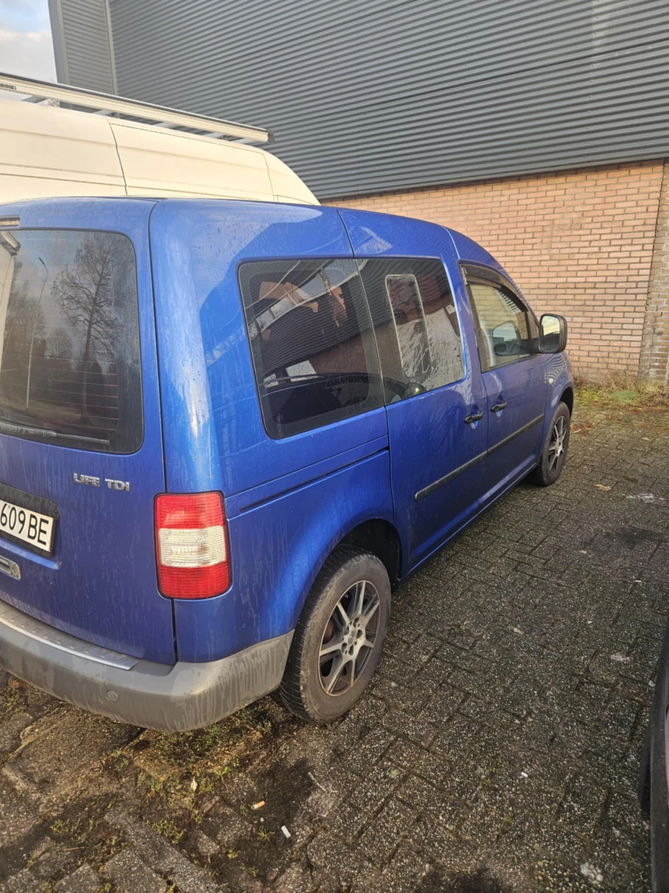 VW Caddy  - изображение 6