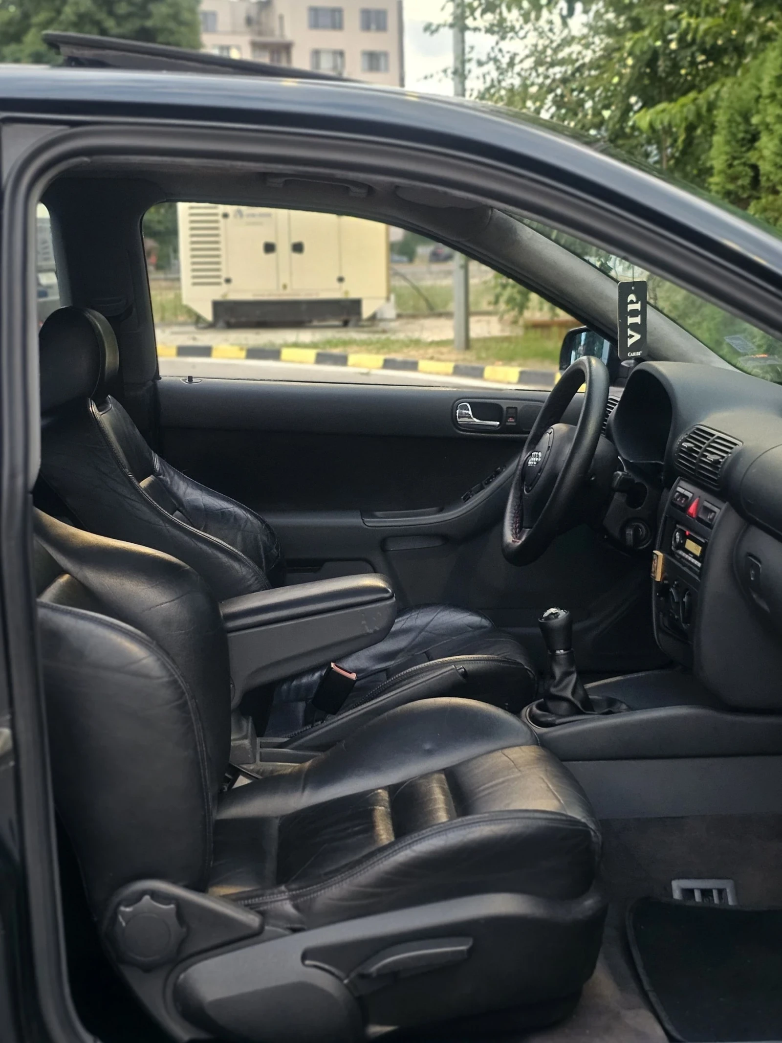 Audi A3 1.8Т * SWISS - изображение 8