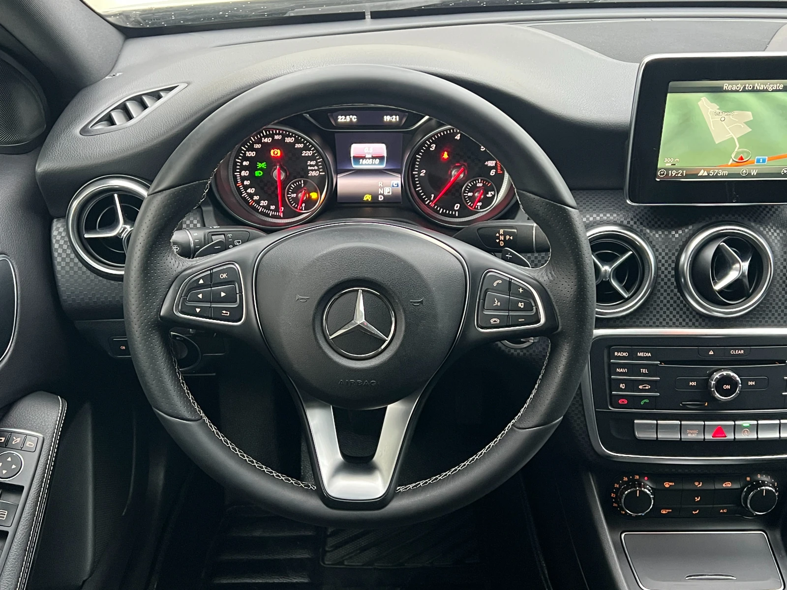 Mercedes-Benz A 180 d Sport LED Камера Полукожа ТОП СЪСТОЯНИЕ - изображение 8