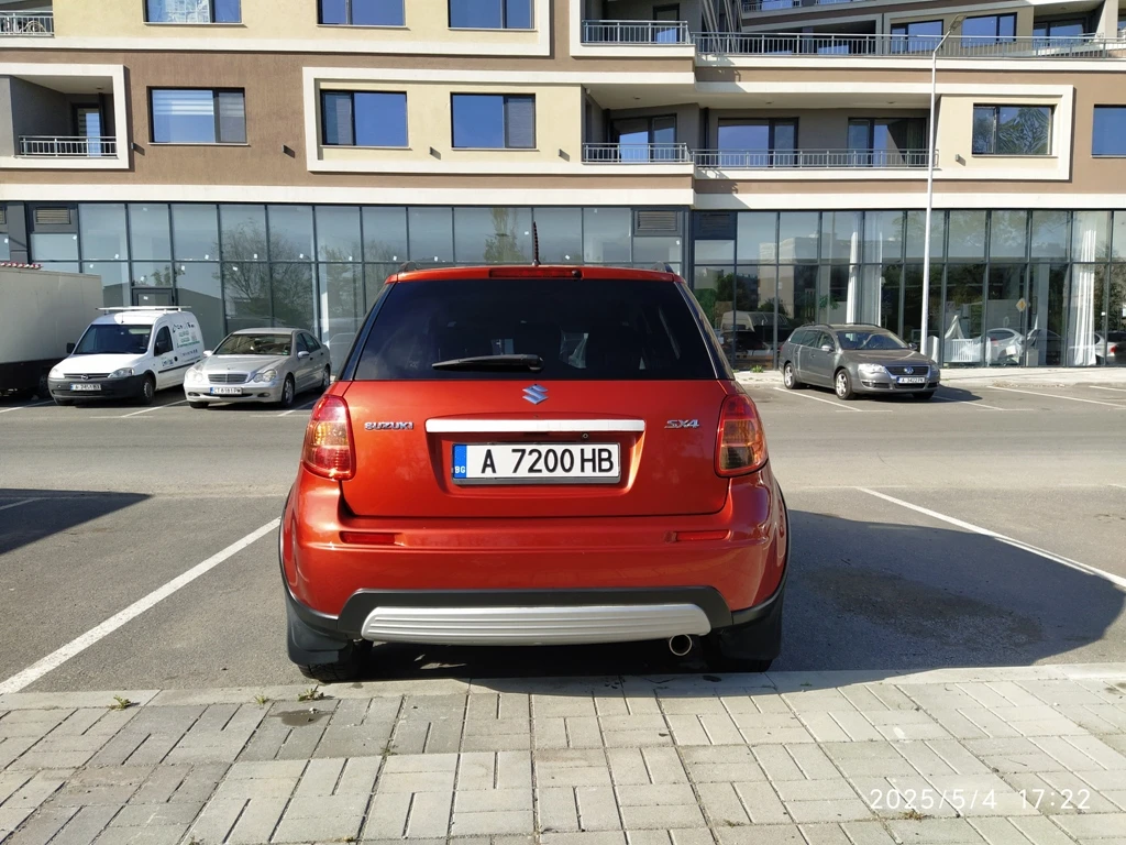 Suzuki SX4 1600 - изображение 6