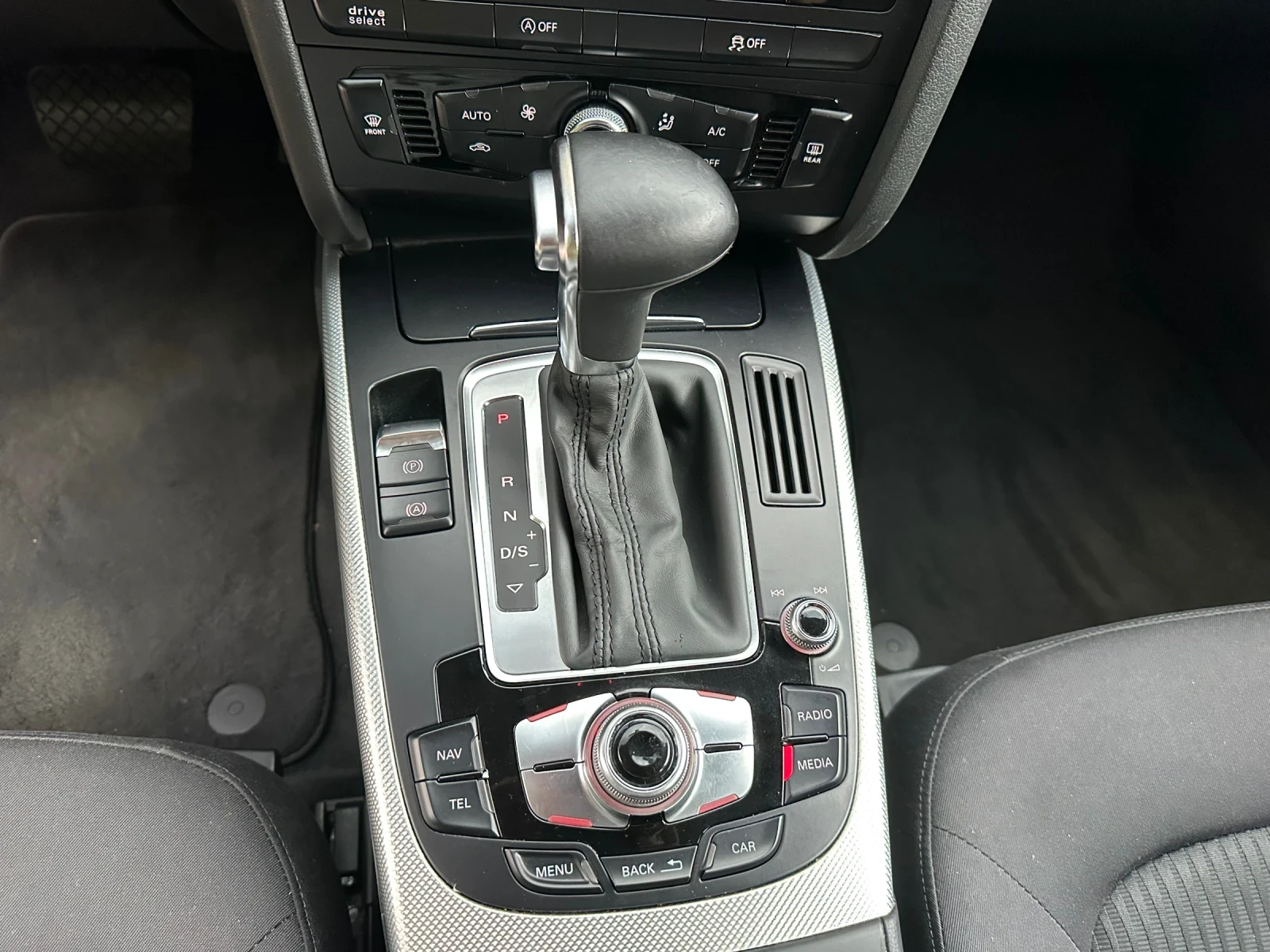 Audi A4 2.0TDI* S line* АВТОМАТИК* QUATTRO*  - изображение 8