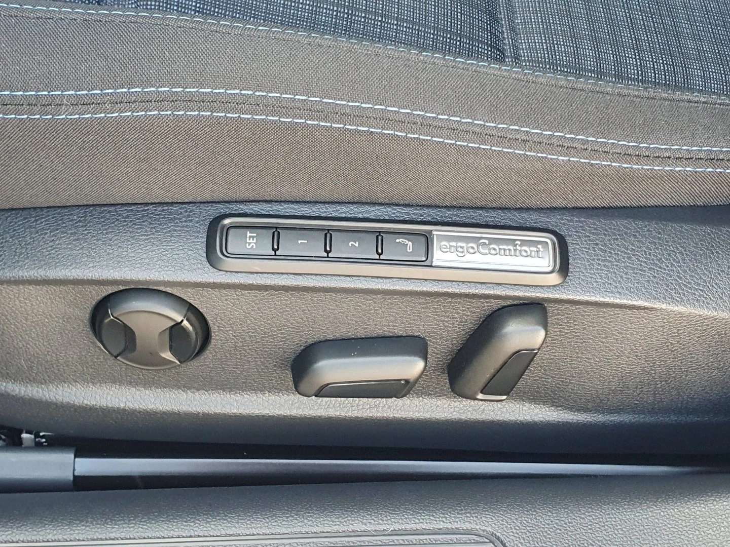 VW Passat GTE Plug-In-Hybrid 1.4 TSI | Mobile.bg � ����������� 14