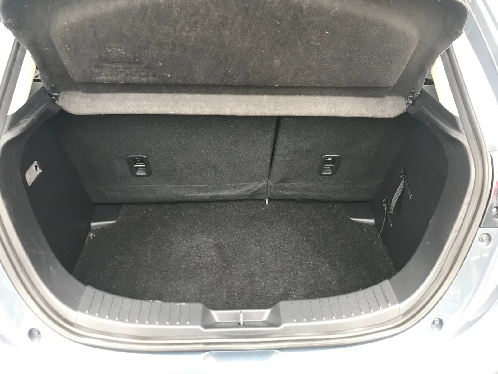 Mazda 2 1.5I AVTOMAT , снимка 7 - Автомобили и джипове - 53866737