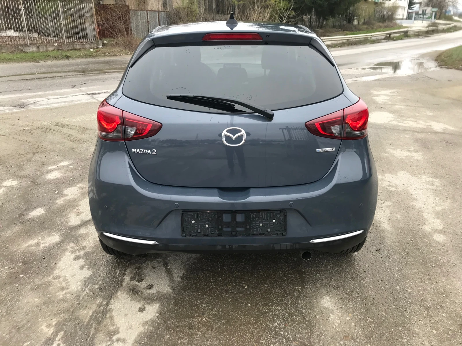 Mazda 2 1.5I AVTOMAT , снимка 5 - Автомобили и джипове - 53866737