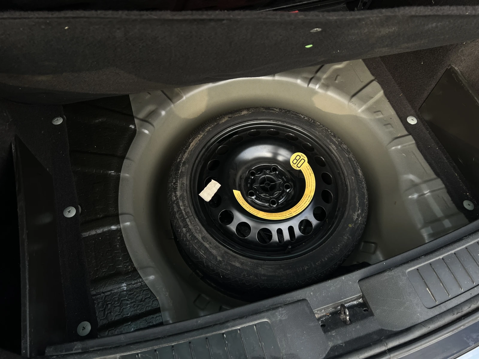 Fiat Croma 1.9 MultiJet 150 К.С МНОГО ЗАПАЗЕН!, снимка 17 - Автомобили и джипове - 53889878