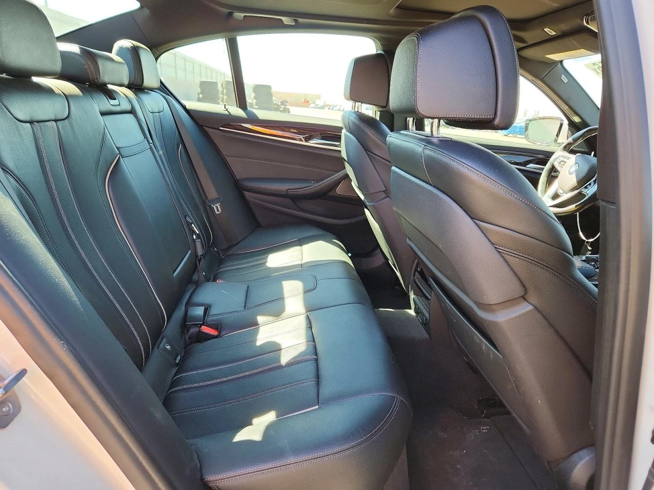 BMW 540 XI, снимка 9 - Автомобили и джипове - 53904468