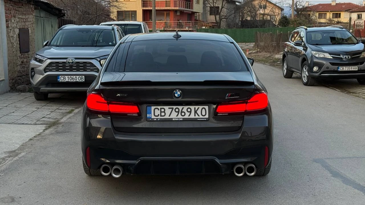 BMW 530 d * M5 Facelift packed * Luxury* Гаражен автомобил, снимка 5 - Автомобили и джипове - 53983153