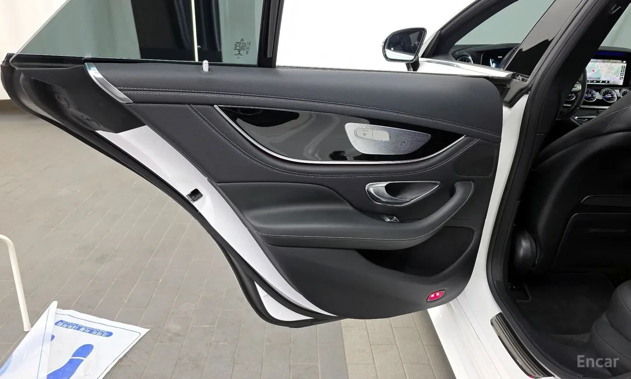Mercedes-Benz AMG GT 43 4MATIC| BURMESTER| HUD| 360| ����� | Mobile.bg � ����������� 14