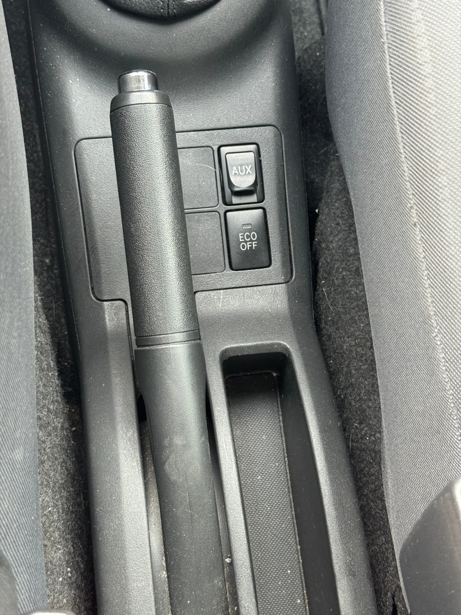 Toyota Yaris, снимка 7 - Автомобили и джипове - 54540491
