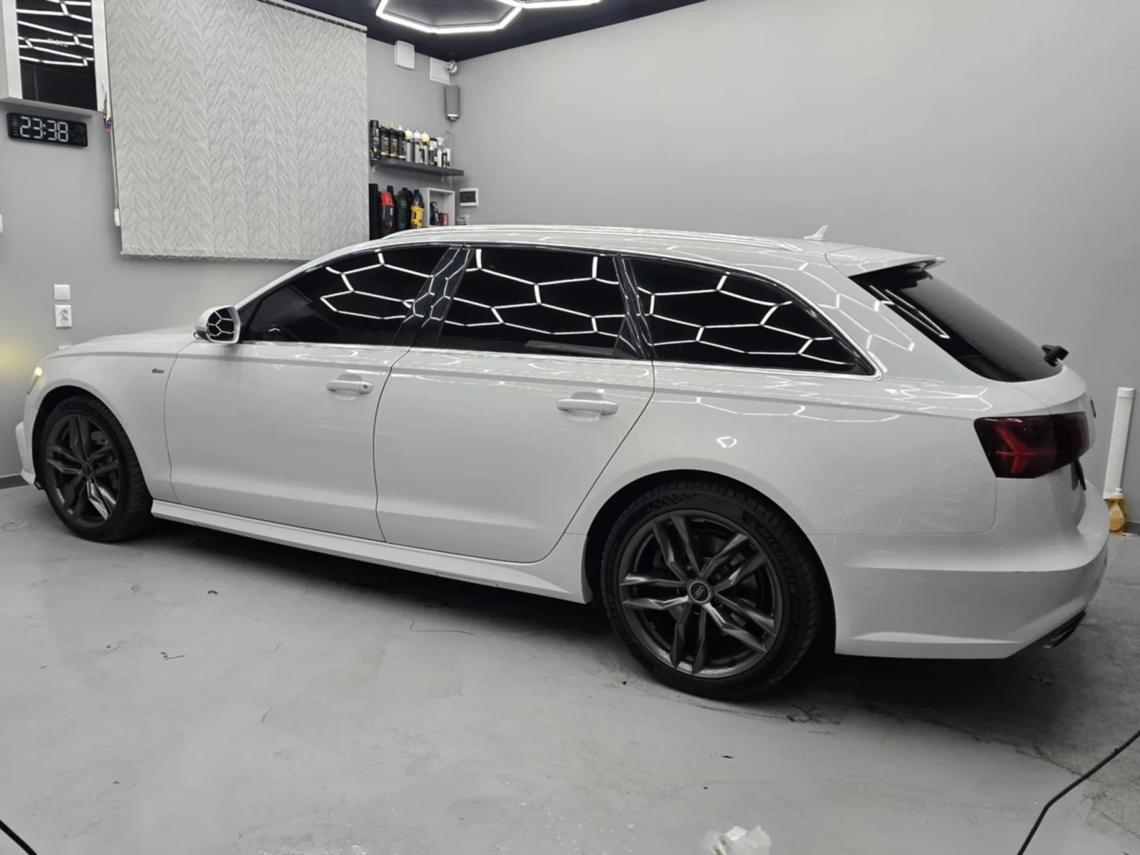 Audi A6, снимка 8 - Автомобили и джипове - 54579058
