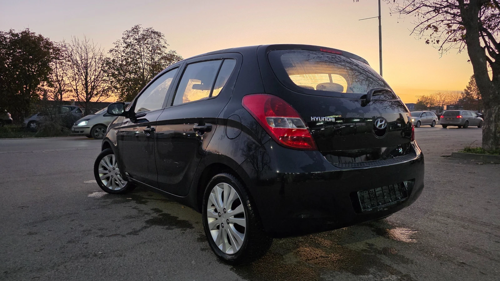 Hyundai I20 1.3i/80hp-АГУ, снимка 4 - Автомобили и джипове - 54598997