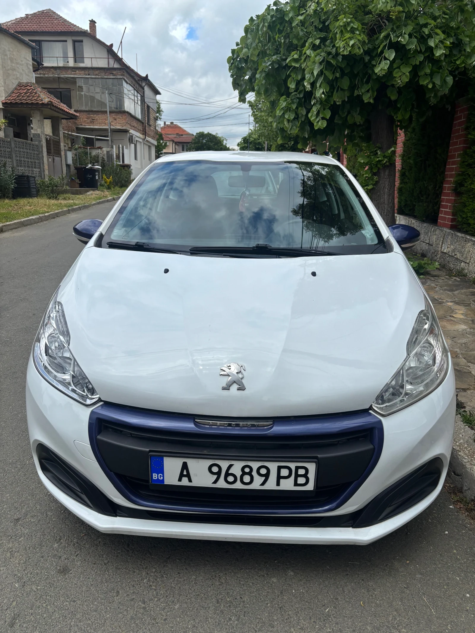 Peugeot 208, снимка 2 - Автомобили и джипове - 54798967