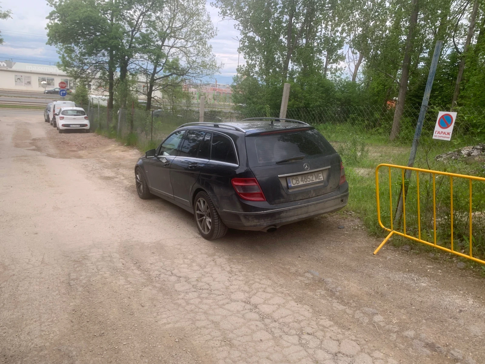 Mercedes-Benz C 220, снимка 2 - Автомобили и джипове - 55000672