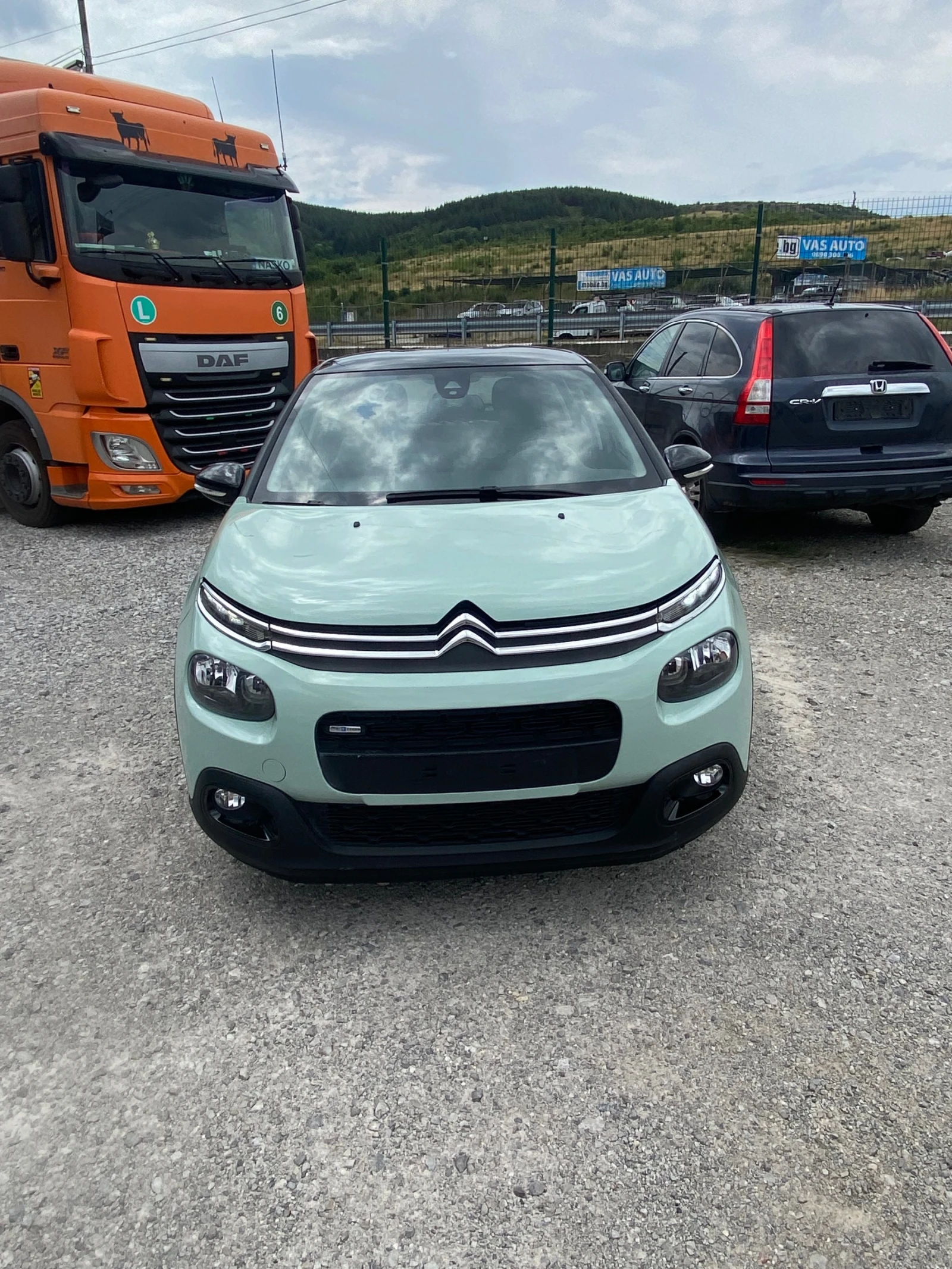 Citroen C3 1.2, снимка 2 - Автомобили и джипове - 55451265