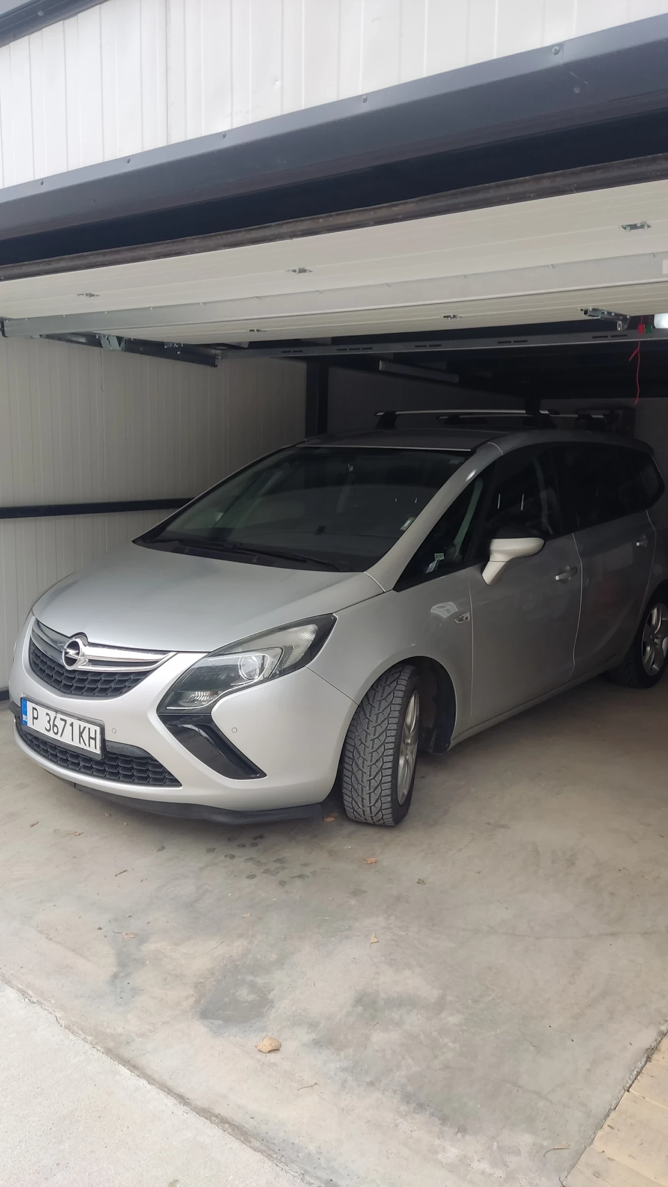 Opel Zafira, снимка 13 - Автомобили и джипове - 55694634