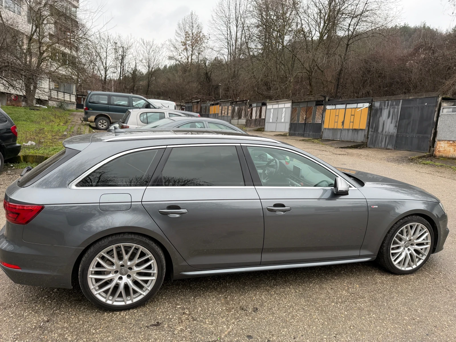Audi A4 3.0 TDI Sline, снимка 5 - Автомобили и джипове - 56439976