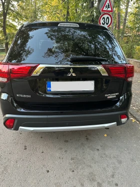 Mitsubishi Outlander 2.200  150 к.с. Автомат нави. Keyless.go! 7 местен, снимка 11