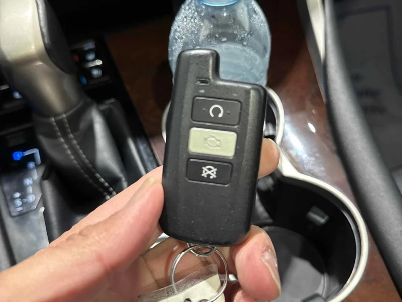 Lexus RX 350 * AWD 4dr * CARFAX * ФИНАНСИРАНЕ* КЛИП, снимка 10 - Автомобили и джипове - 53293730