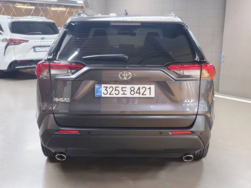 Toyota Rav4 2.5 2WD Hybrid XLE| 219�.�.| ���.��������� | Mobile.bg � ����������� 3
