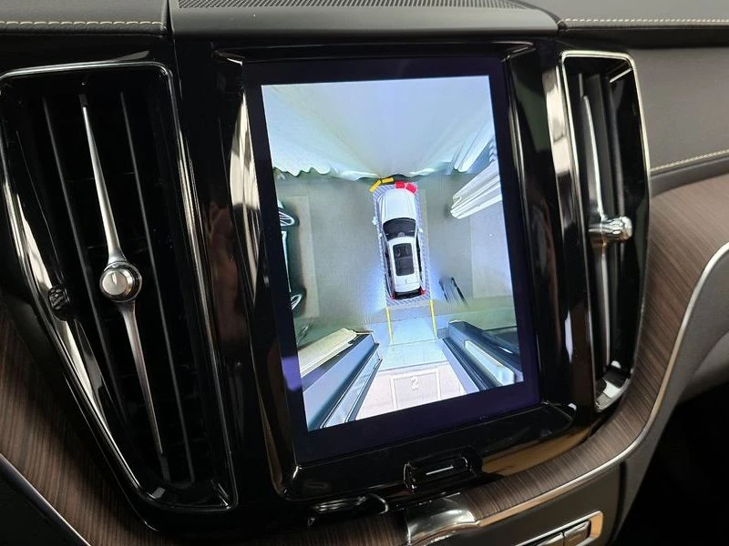 Volvo XC60 КРАЙНА ЦЕНА: 29192 EUR, снимка 15 - Автомобили и джипове - 55967151