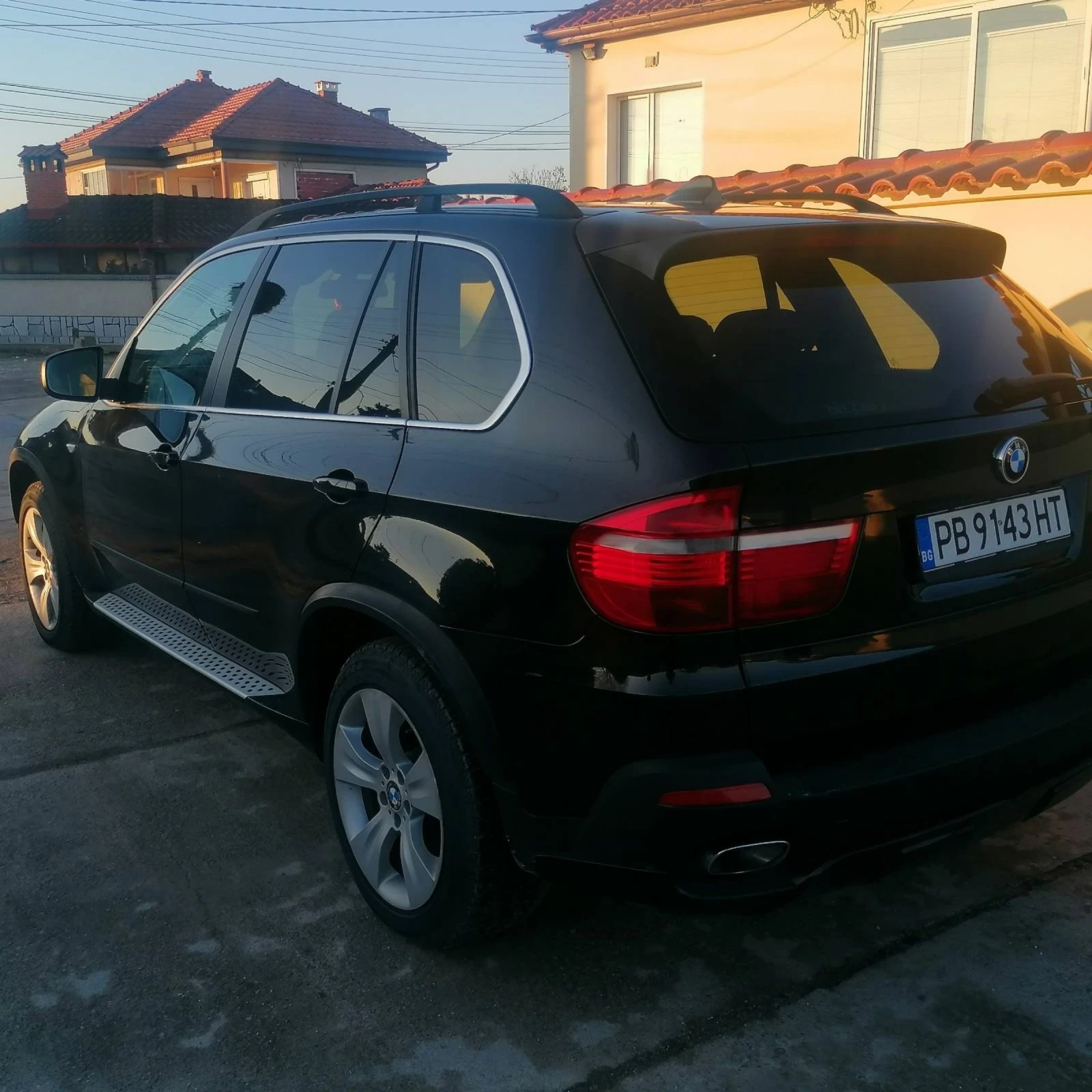 BMW X5 4.8IS - изображение 6