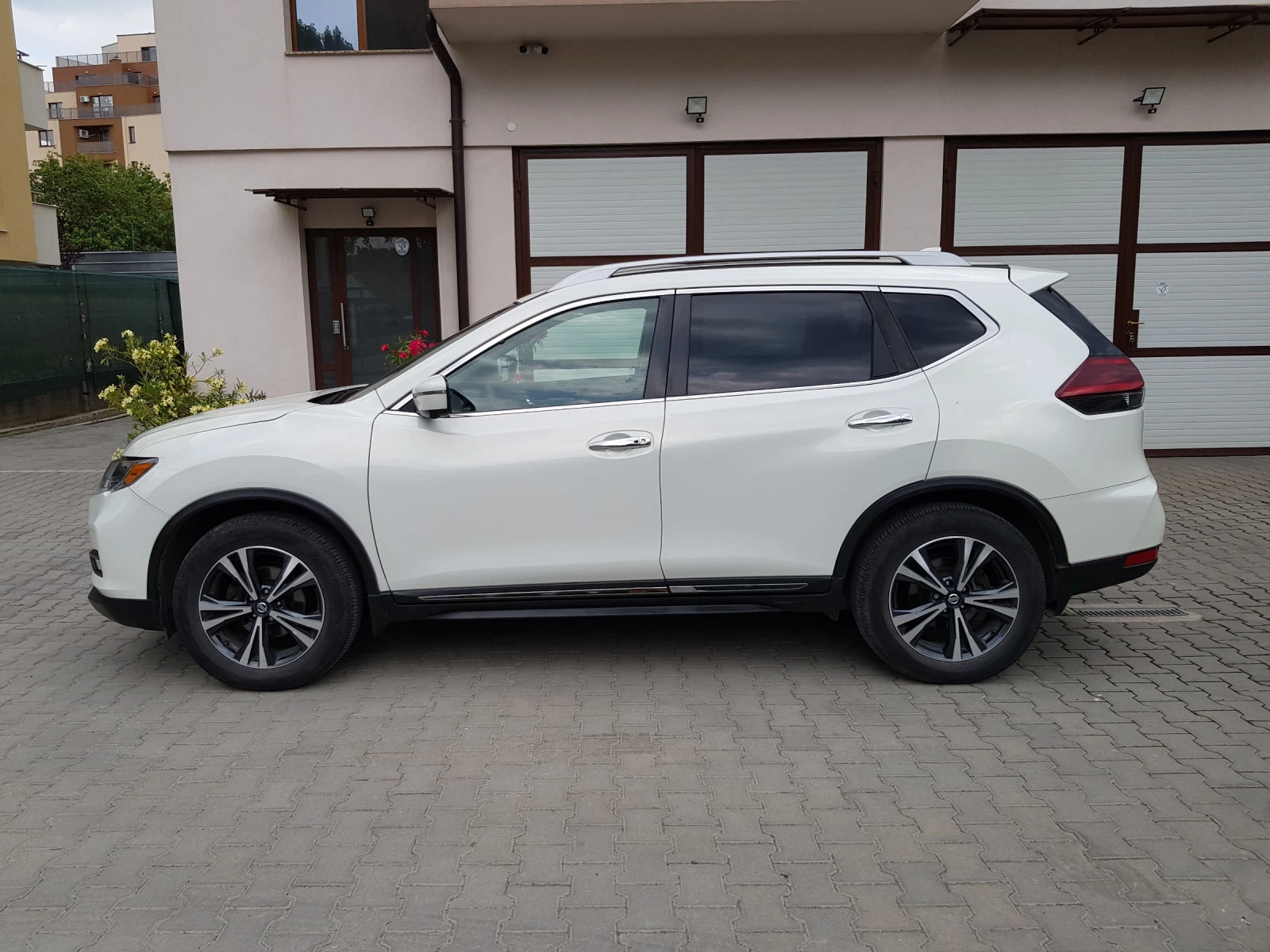 Nissan X-trail 4Х4 2.5i - изображение 7