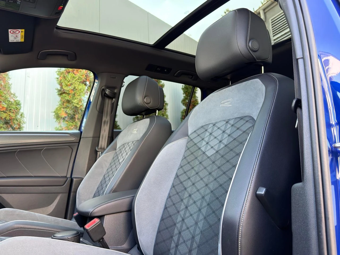 VW Tiguan R-Line 2.0 TDI SCR 4MOTION DSG | Mobile.bg � ����������� 7